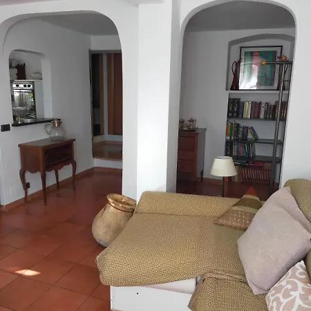 Incantevole Con Giardino Apartman *