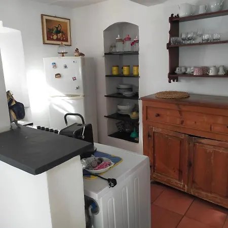 Daire Incantevole Con Giardino Cenova